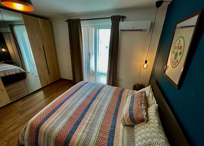 Airport Bedroom With Your Own Private Bathroom Self Check In And Self Check Out Air-condition Included Mqabba